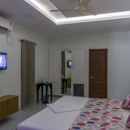 Clirind Resort Athirappilly Esterno foto
