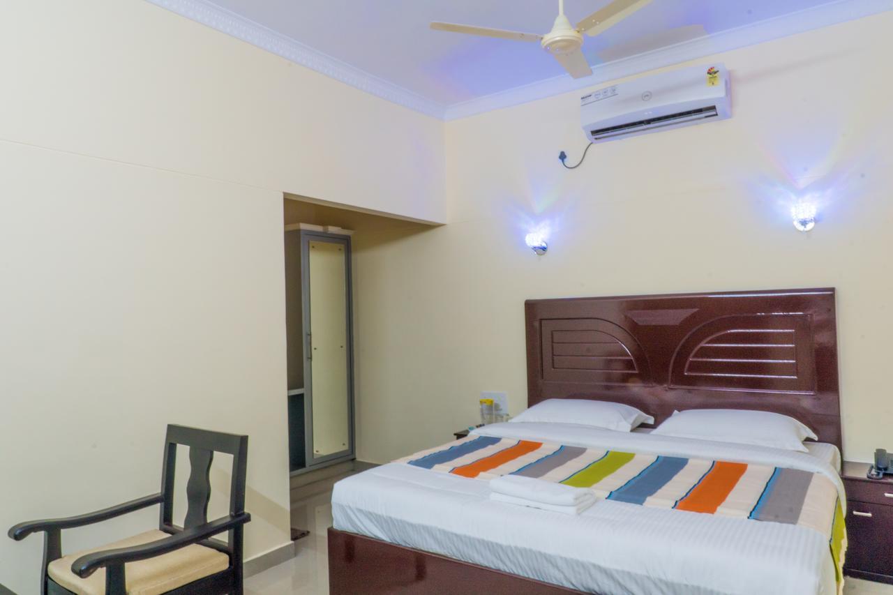 Clirind Resort Athirappilly Esterno foto
